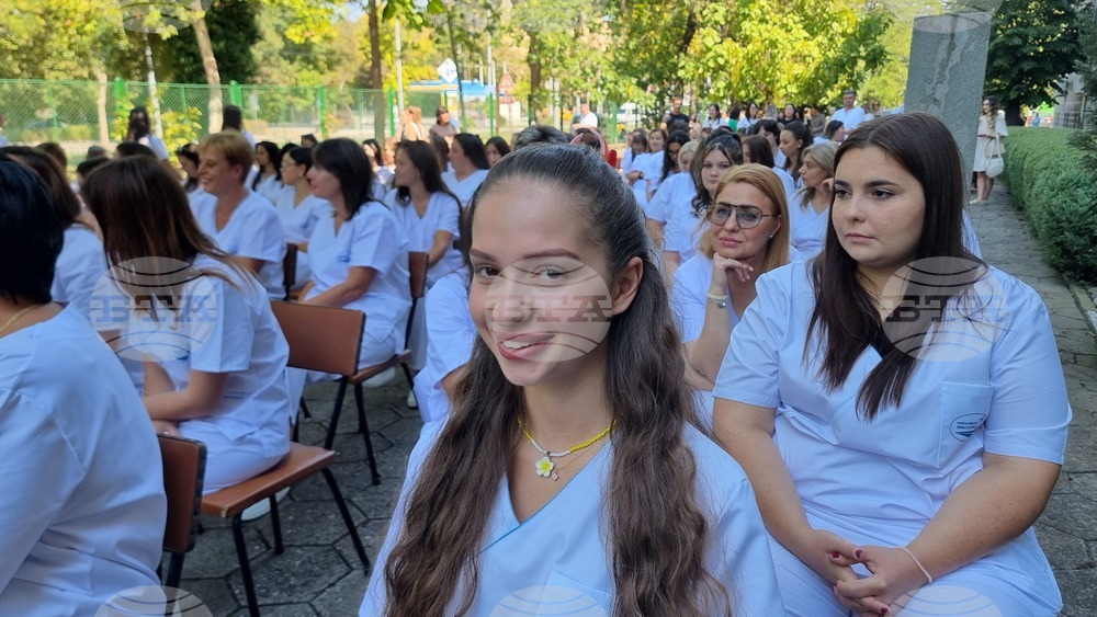 Новата академична учебна година започна за 93 първокурсници във филиала на Тракийски университет – Стара Загора в Хасково