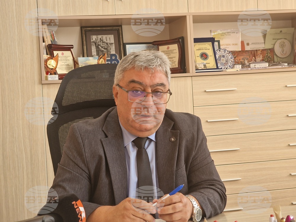 Над 11 140 ученици, сред които 796 първокласници, ще започнат учебната година в училищата на област Разград