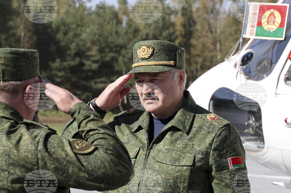 Руска ракетна система "Орешник" ще бъде поставена на бойно дежурство в Беларус през декември, съобщи говорителка на президента Лукашенко