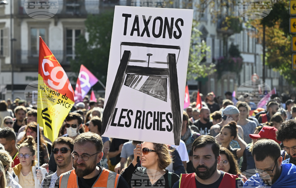 France Block Everything