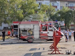 Ловеч - пожарна - отворени врати - демонстрация