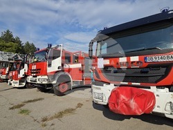 Ловеч - пожарна - отворени врати - демонстрация