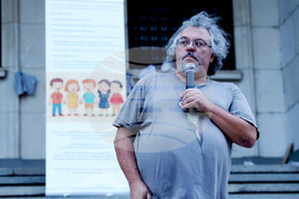 София - „Училището не е църква, нито джамия!“- протест