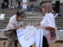 София - „Училището не е църква, нито джамия!“- протест