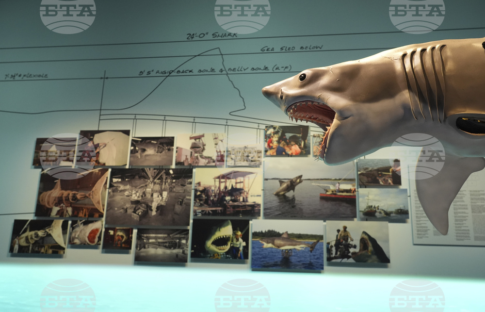 Изложба в Музея на американската филмова академия отбелязва 50-годишнината на "Челюсти"