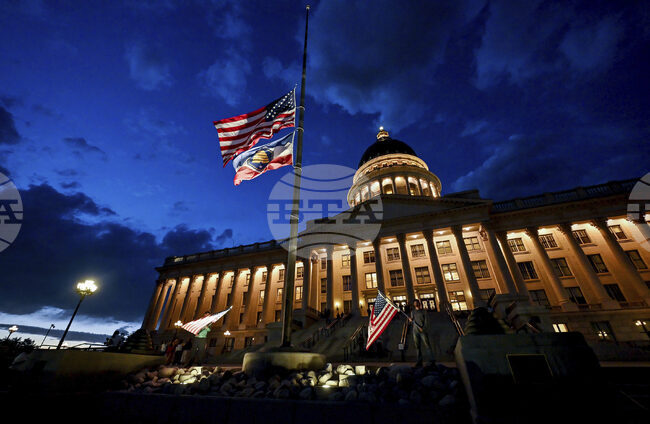 Ройтерс: Нация на ръба: Експерти предупреждават за "порочна спирала" на политическо насилие в САЩ след убийството на Кърк 