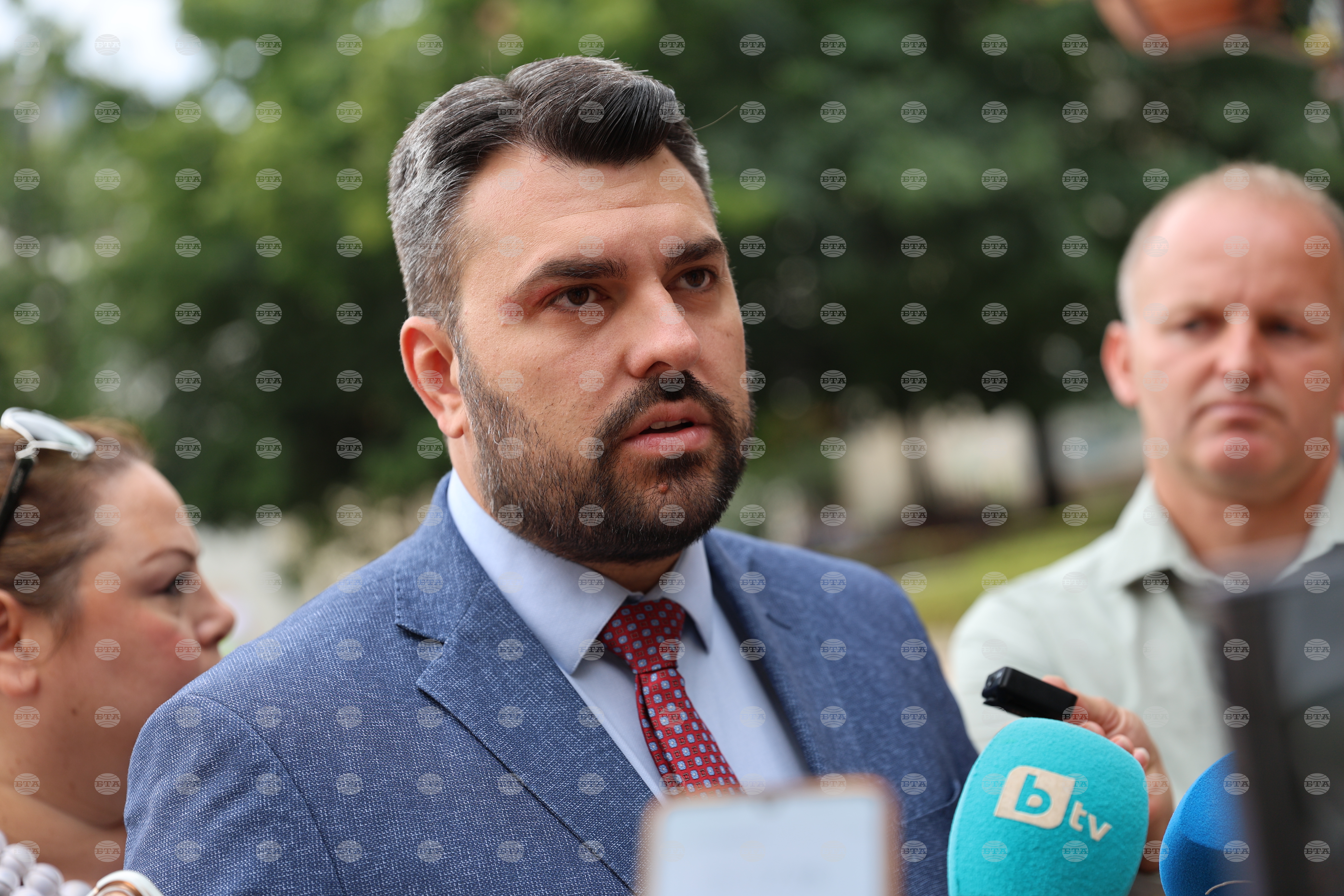 V Veliki Britaniji se 350.000 gospodinjstev sooča z višjimi stroški hipotek