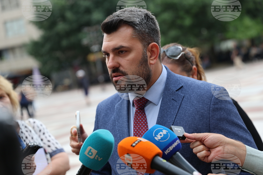 Foreign Minister Hopes for End to Bloodshed in Ukraine, Says Russia Clearly Rejects Peace