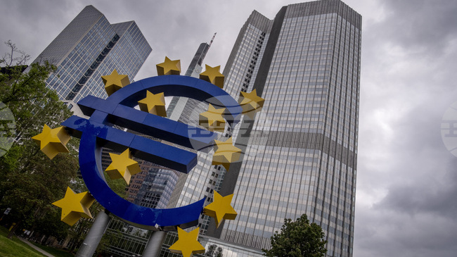 През следващите две години се очакват ключови промени в ръководството на ЕЦБ, пише "Ханделсблат"