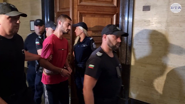 Обвиненият за инцидента с дерайлирал трамвай в София остава в ареста