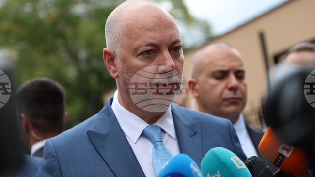 Outgoing PM Cables Condolences over High-Speed Train Crash in Spain