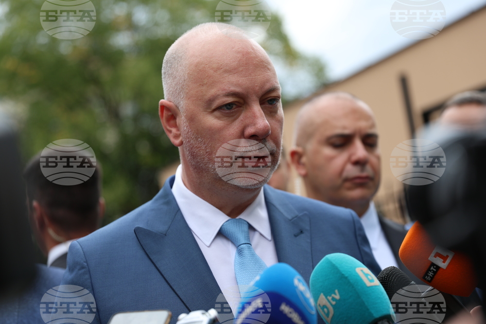 Bulgarian Politicians Offer Further Comments on Russian Drone Incursion into Polish Airspace