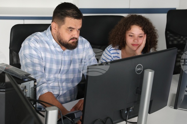 Методи Йорданов: "Изпитвам доза възхищение и тревожност от младото поколение"