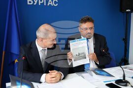 Национален пресклуб на БТА Бургас - договор за сътрудничество