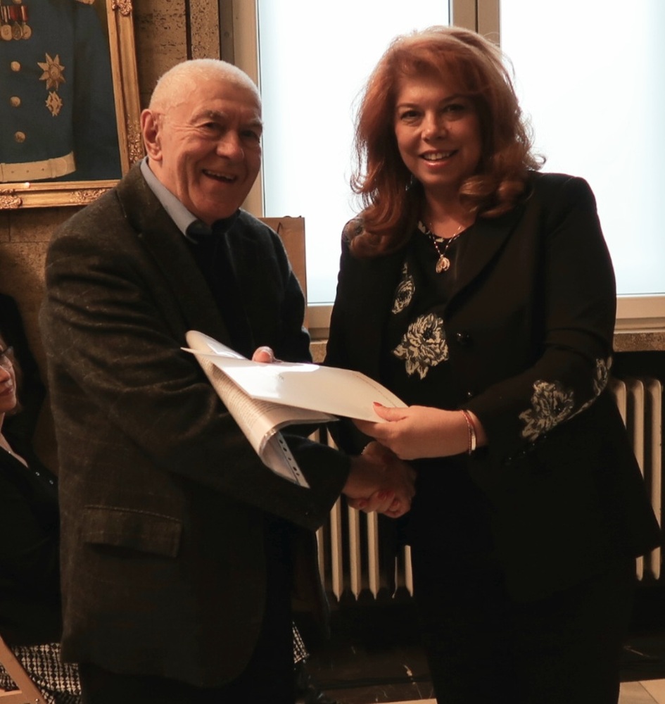 Вицепрезидентът: Битката между гигантите и джуджетата е вечна, всеки сам избира какъв да бъде