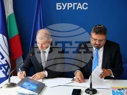 Национален пресклуб на БТА Бургас - договор за сътрудничество