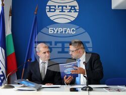 Национален пресклуб на БТА Бургас - договор за сътрудничество