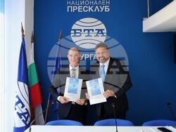 Национален пресклуб на БТА Бургас - договор за сътрудничество