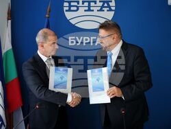 Национален пресклуб на БТА Бургас - договор за сътрудничество