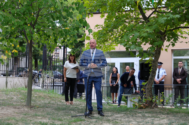 Премиерът Росен Желязков откри обновената детска градина „Радост“ в Симитли