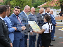 Село Крупник - обновено училище - откриване