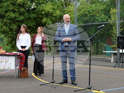 Село Крупник - обновено училище - откриване