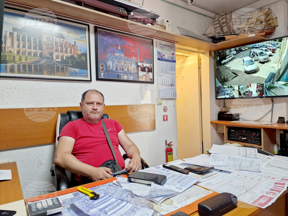 Фирма "112 БГ ООД" в Разград търси да назначи програмисти, техници на електронна техника и електрообзавеждане, съобщиха от фирмата