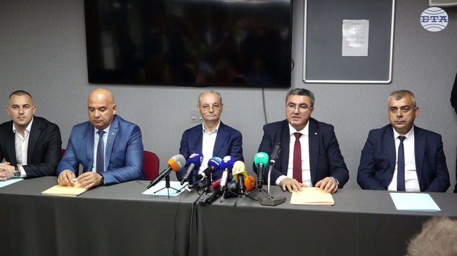 Ахмед Доган обяви създаването на нов политически проект