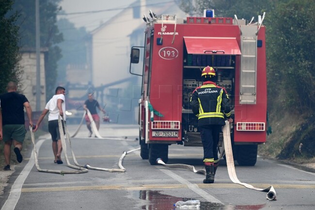 ХИНА: Сезонът на горските пожари в Хърватия приключи; изгорялата площ е намаляла със 70%, броят на жертвите се е увеличил