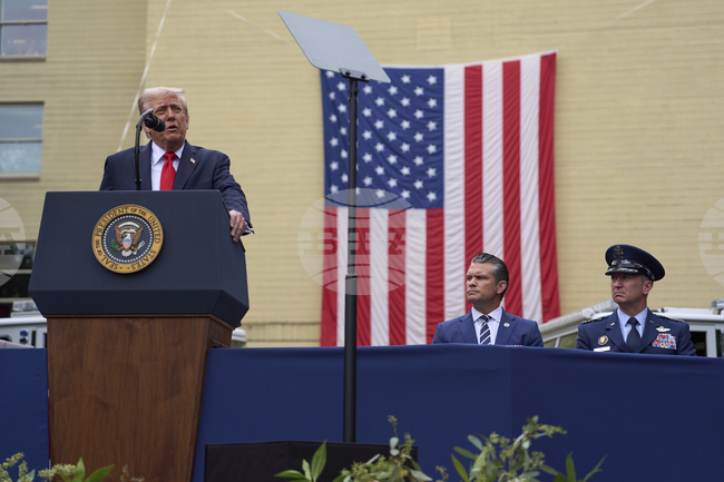 Тръмп ще присъства на среща с висши военни лидери, съобщава в. "Вашингтон пост"