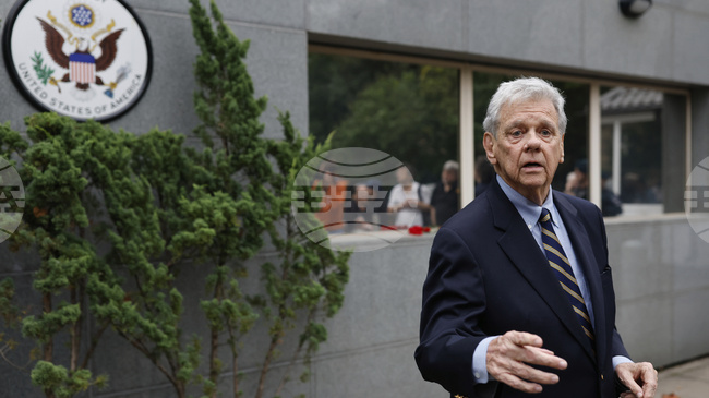 Специален пратеник на Тръмп разговаря в Минск с Лукашенко за освобождаване на затворници