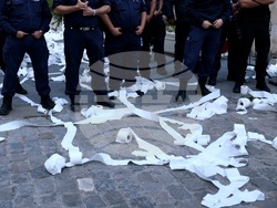 Министерство на вътрешните работи - протест