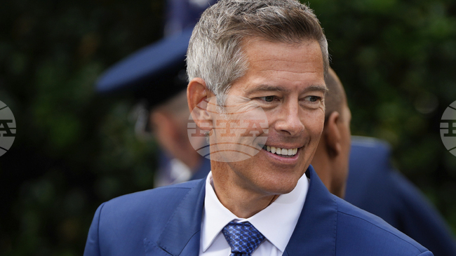 САЩ може да затворят въздушното си пространство, ако спирането на работа на правителството застраши безопасността