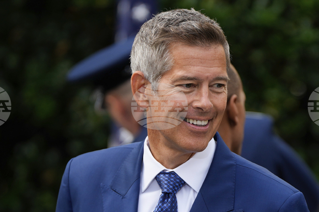 САЩ може да затворят въздушното си пространство, ако спирането на работа на правителството застраши безопасността