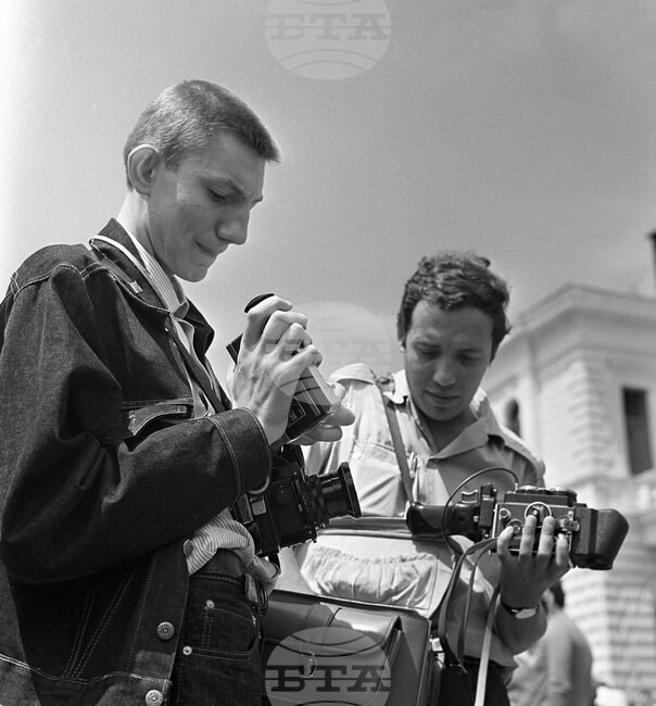 Иво Хаджимишев - фотограф и журналист