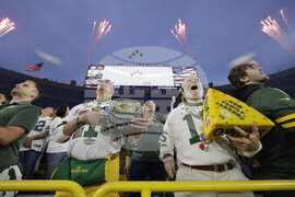 Commanders Packers Football