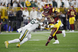 Commanders Packers Football