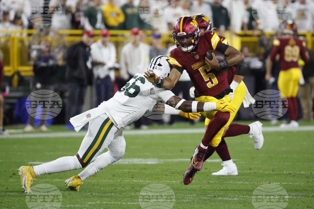 Commanders Packers Football