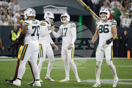 Commanders Packers Football