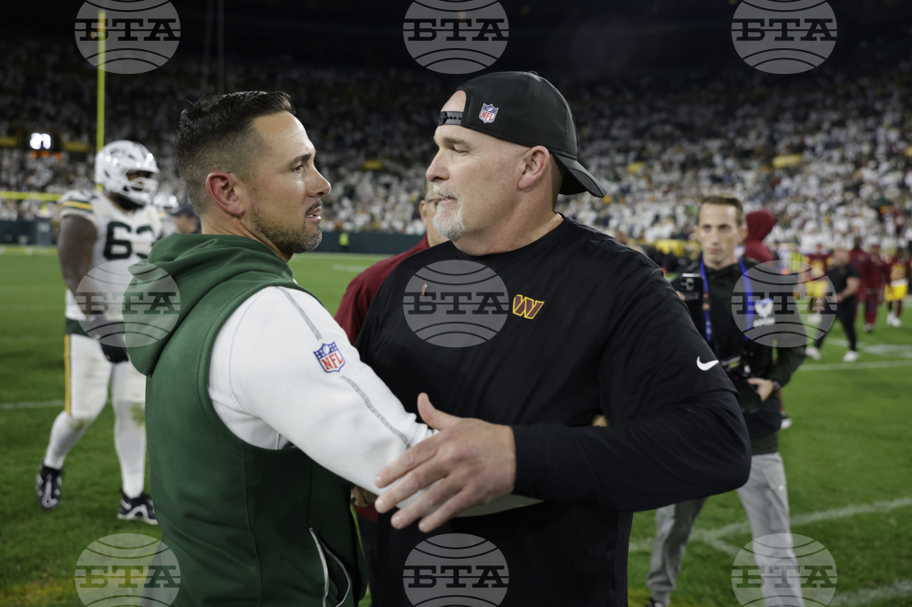 Commanders Packers Football