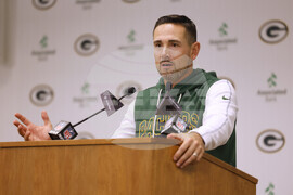 Commanders Packers Football