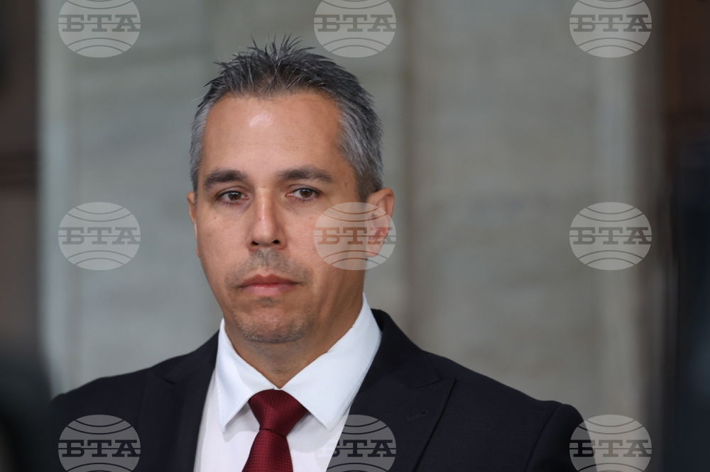 Vazrazhdane Expects Alliance of Rights and Freedoms Reply on No-Confidence Motion Friday