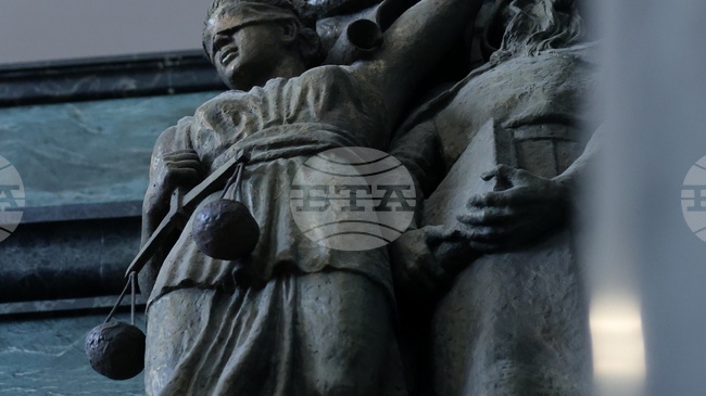 Антикорупционната прокуратура в Румъния претърсва над 20 адреса в рамките на дело за корупция