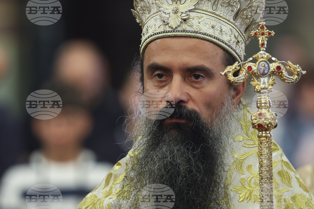Патриаршеска катедрала „Св. Александър Невски" - паметни плочи