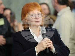 Патриаршеска катедрала „Св. Александър Невски" - паметни плочи