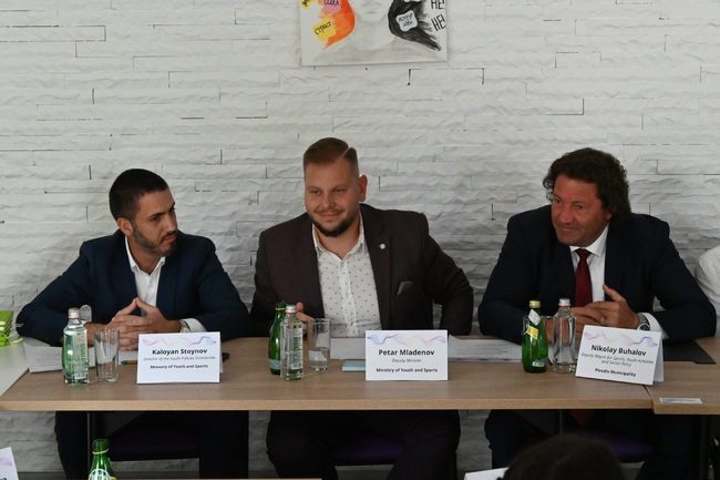 Зам.-министър Петър Младенов: Високите стандарти, които поставяме в работата си и ангажимента ни към развитието на младите хора е наш приоритет