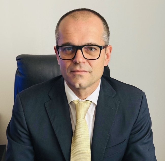 Александър Колячев е назначен за временно изпълняващ длъжността председател на КЗП