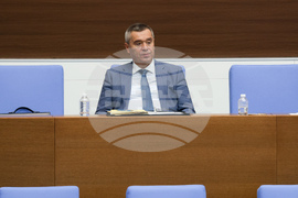 Народно събрание  - парламентарен контрол