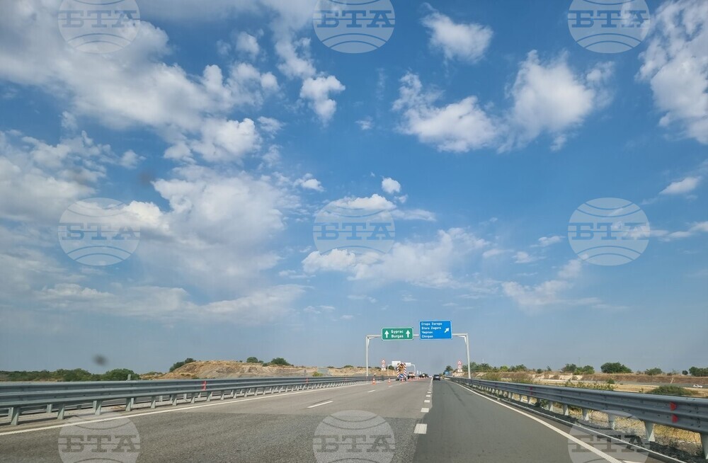 От 15 до 19 септември ще се почистват канавки и растителност по магистрала „Тракия“ в 13-километров участък край Сливен