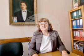 Светилник - Смолян - химн - гимназия
